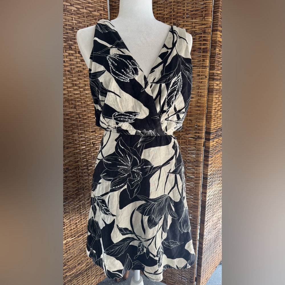 NWT Abercrombie and Fitch Dress (LT)